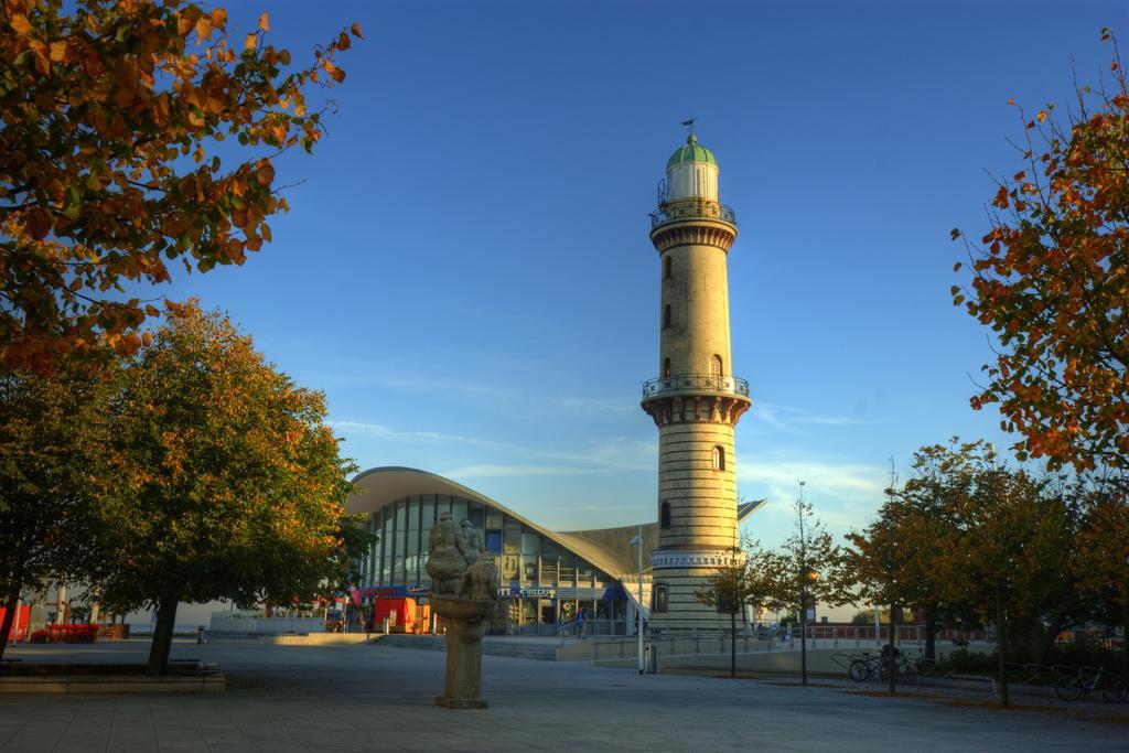 Kurparkhotel Warnemuende Rostock Exterior photo
